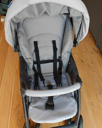 passeggino chicco simplicity