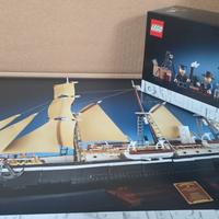 lego nave Endurance con la sua scialuppa 