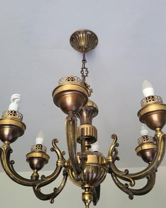 Lampadario in bronzo