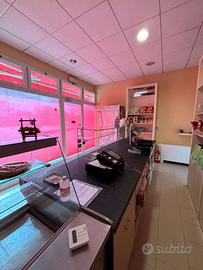 Attività commerciale