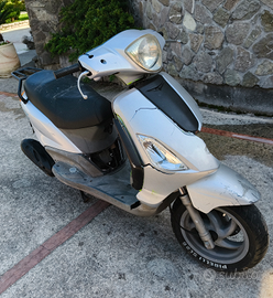 Piaggio Fly 4 tempi