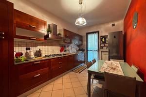 4 LOCALI A CASTAGNOLE PIEMONTE