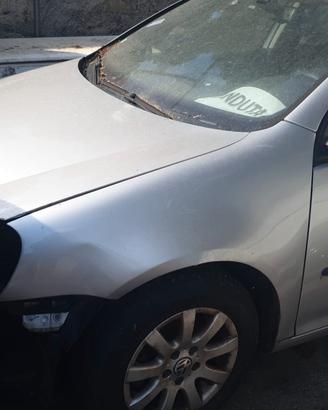 Golf 5 1.9 TDI tutto disponibile 