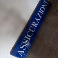 Insegna luminosa Assicurazioni