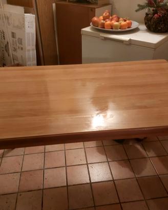 Tavolo cucina praticamente nuovo