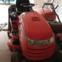 Trattorino tosaerba Symplicity, 21HP, Idrostatico