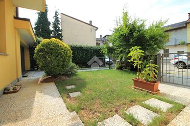 CASA INDIPENDENTE A CABIATE