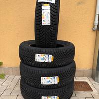 4 Gomme Nuove ALL SEASON Pirelli 215/60 r17