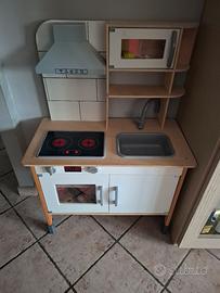 cucina in legno per bambini