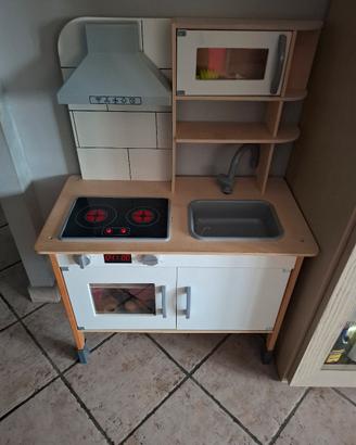 cucina in legno per bambini