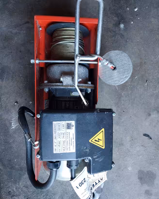 elevatore da cantiere a cavo 