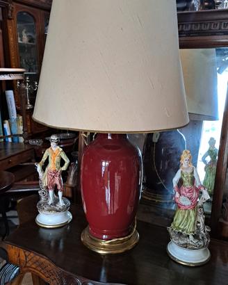 lampada in ceramica bordeaux 