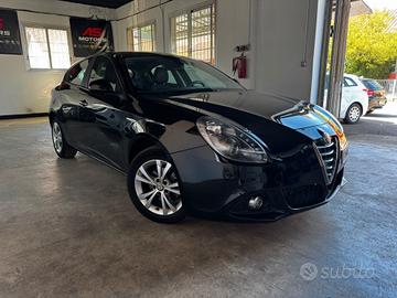 Alfa Romeo Giulietta 1.6 JTDm-2 105 CV Exclusive
