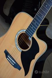 Chitarra acustica EKO
