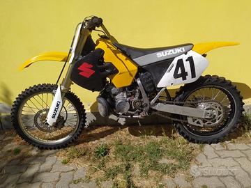Suzuki rm 250 2000