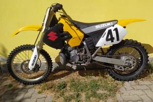 Suzuki rm 250 2000