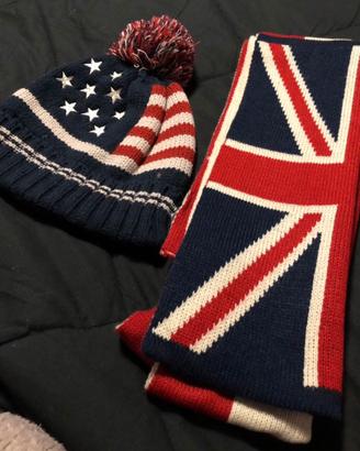 Sciarpa e cappello bandiere