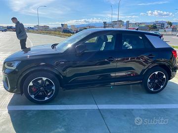 AUDI Q2  S-line edition 1.5 benzina