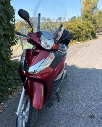 Honda SH 300