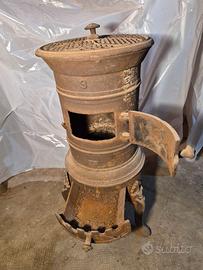 Stufa antica in ghisa....parigina