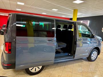 VOLKSWAGEN T6.1 Caravelle 2.0 TDI 110CV 9 POSTI