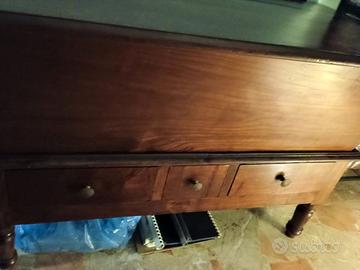 Elegante Madia Piemontese Antica in Ciliegio