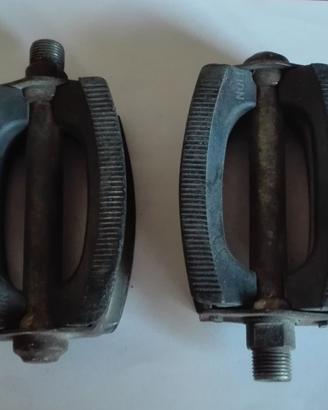 PEDALI NERI BICI VINTAGE 1960