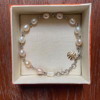 Bracciale in perle e charm oro Mimi Milano