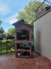vengo barbecue in muratura. Ritiro a mano