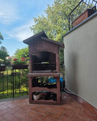 vengo barbecue in muratura. Ritiro a mano