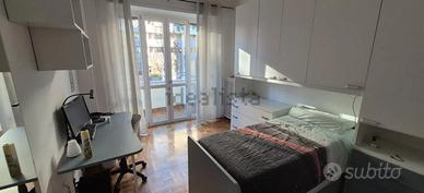 Stanza singola con balcone - zona Politecnico