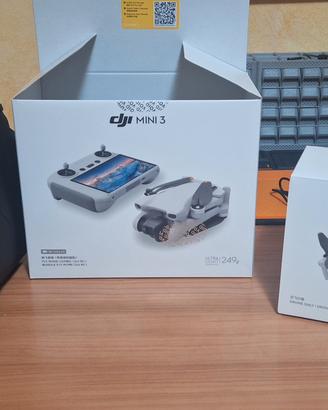 Dji mini 3 fly more combo + Dji Rc