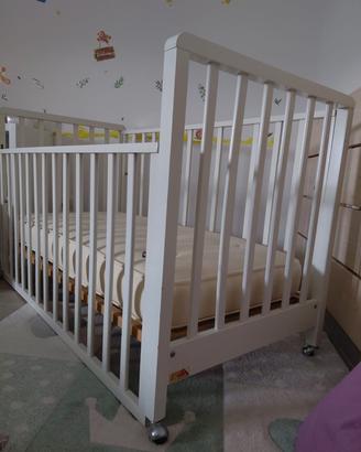 Lettino bambino con sponde regolabili