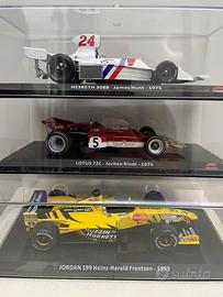 Auto F1 in teca scala 1/24