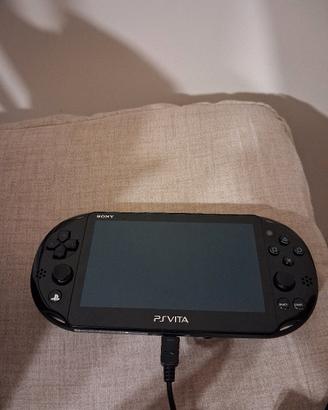 ps vita e 3 giochi