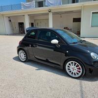 Abarth 695 1.4 Turbo T-Jet 180 CV Esseesse