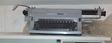 Macchina da scrivere Olivetti linea 88 FUNZIONANTE
