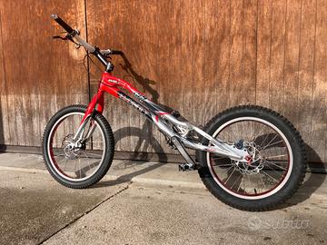 Bike trial Monty 221 Kamel