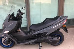 Suzuki burgman 400