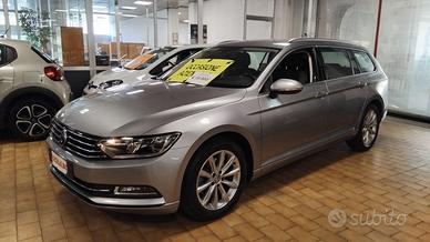 VOLKSWAGEN Passat VAR. 1.6 TDI SCR DSG Business