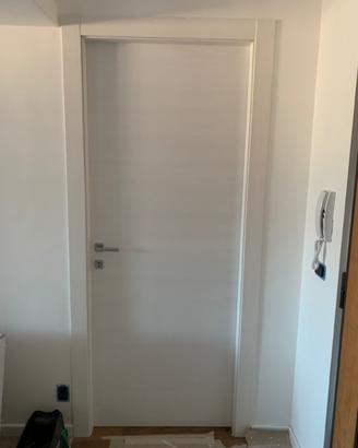 Porta interna colore nuvola mia usata