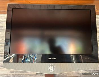 TV LCD