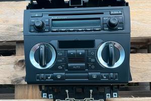 AUDI A3 8P   Autoradio-climatizzatore-telaio