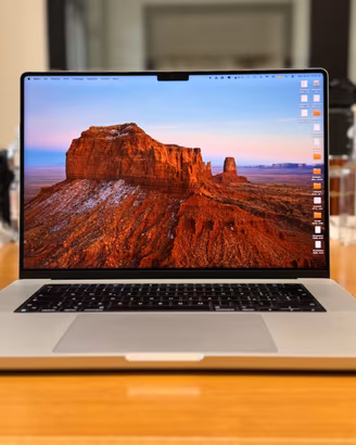 MacBook Pro M4 16"