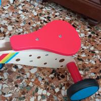 Triciclo in legno