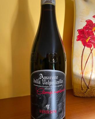 bottiglia vino amarone valpolicella 2015