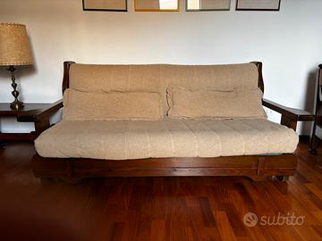 Divano letto in legno pieno e rete a doghe