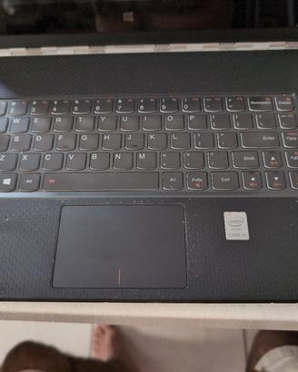 lenovo yoga Intel   1.30 GHz   8gb 14 pollici