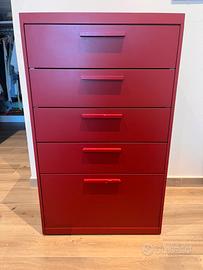 Mobile settimanale rosso