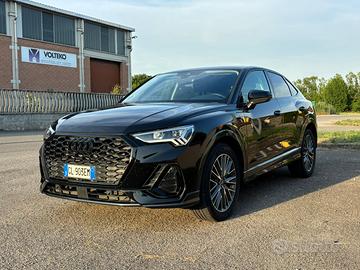 AUDI Q3 SPORTBACK 2.0 S line (BLACK EDITION)